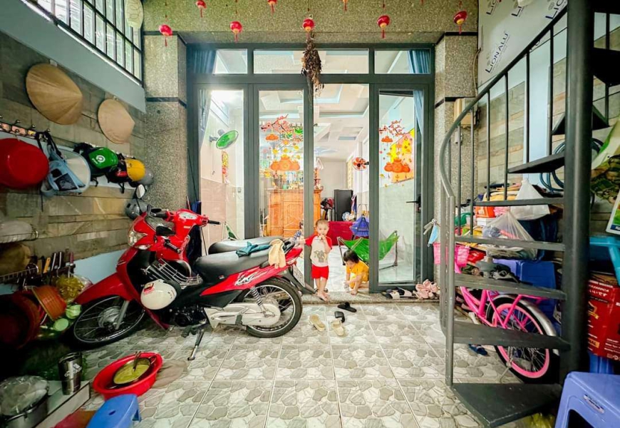 NHÀ 3 LÀU NGUYỄN VĂN QUỲ, PHÚ THUẬN, Q7 - GIÁ 5.7 TỶ