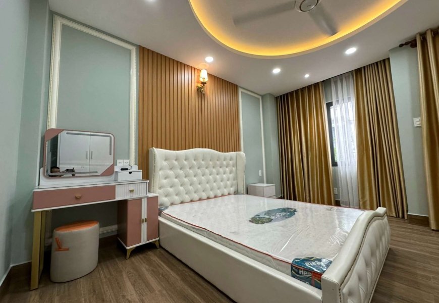 Nhà Bán: 6.2 Tỷ TL,  Đc: 83/76 đào tông nguyên, TT Nhà Bè