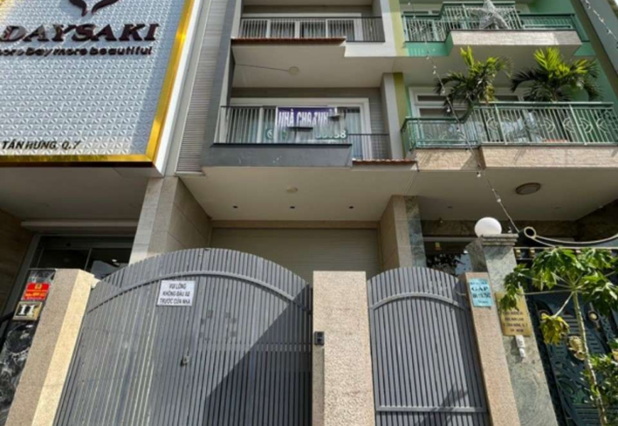 Bán Nhà 5 Lầu KDC Him Lam 42 tỷ, Có Thu Nhập 77 triệu 1 tháng Vị trí: Mặt Tiền Đường D4 Khu Dân Cư Him Lam. P.Tân Hưng, Quận 7, Sác Bên Siêu Thị Lottemat Nguyễn Thị Thập, Và Nguyễn Hữu Thọ, Chỉ cách quận trung tâm 2km