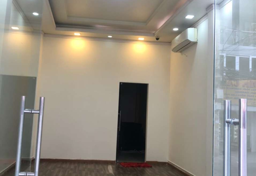 Bán Nhà Mặt Tiền Đường Cao Đạt.Phường 1.Quận 5
