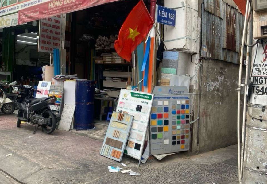 Bán hoặc cho thuê Nhà cấp 4 góc 2MT nguyễn thị thập,Q7 Giá 20 Tỷ