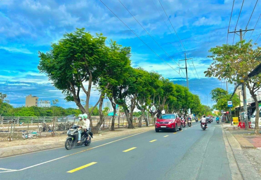 Bán nhà MT view sông Trần Xuân soạn,p Tân Hưng 