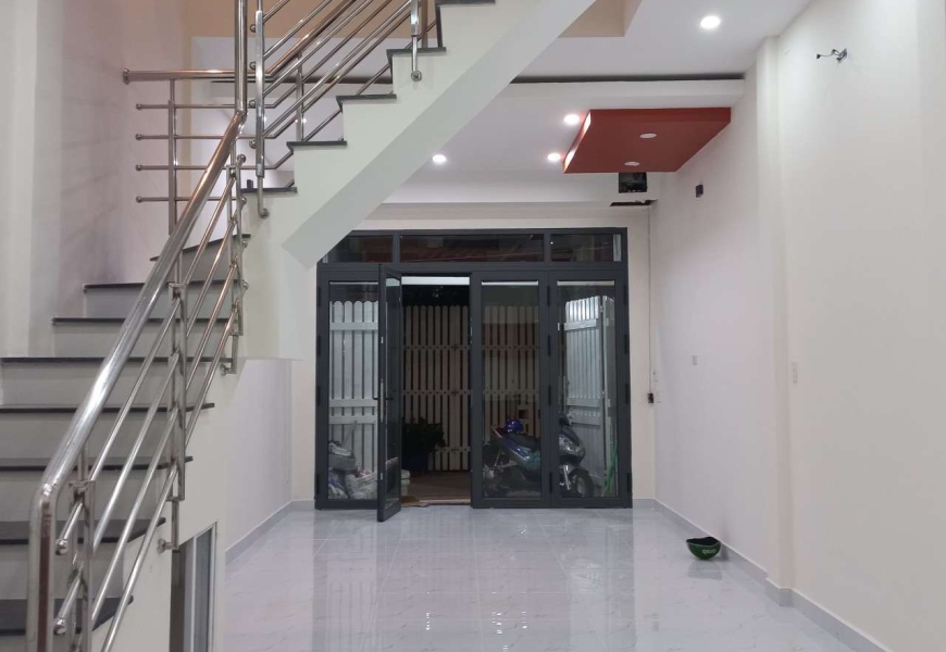 NHÀ ĐẸP 3 LẦU NGUYỄN VĂN QUỲ, Q7