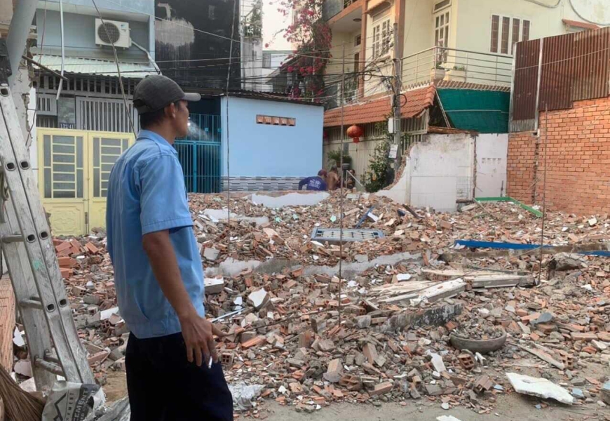 Bán Khuôn đất trống mới đập ( trước đây có 6p trọ) HXH 5m tới nhà ( Hẻm 132) Tân Mỹ, Q7