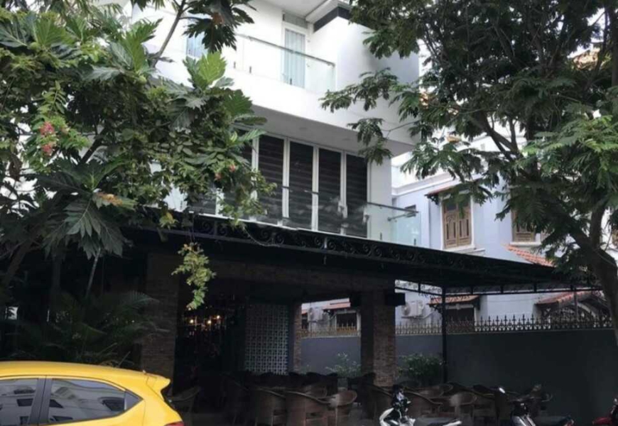 Bán Biệt Thự Mặt Tiền Đường Số 9 Phường Phú Thuận Quận 7