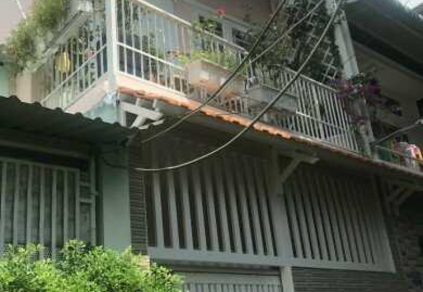 Bán nhà hẻm 167 Phạm Hữu Lầu, Quận 7 HCM