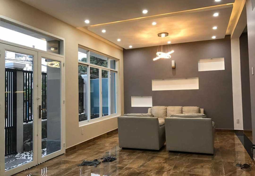 Hạ giá 1 tỷ còn 5,5tỷ TL Bán biệt thự mini căn Góc hẻm xe hơi 6m,1368 lê văn lương,phước kiểng Nhà Bè