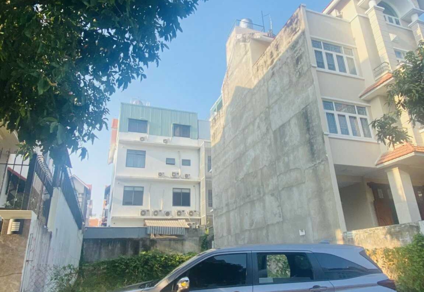 0914020039 EM DUNG Bán đất lọt khe đường số 10, Him Lam Kênh Tẻ, Quận 7 