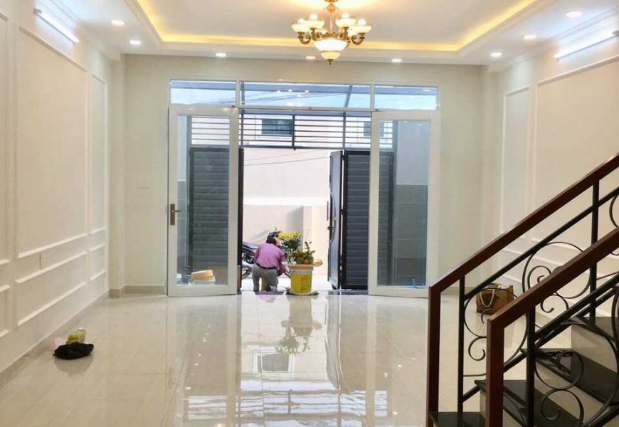 Nhà bán HXH nguyễn văn linh, P bình thuận Q7
