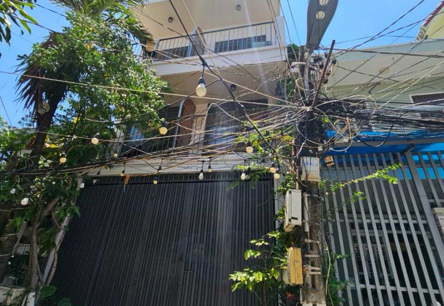 Bán đất tặng nhà hẻm xe hơi 5m- 60 Lâm Văn Bền cặp hông trường Nguyễn Hữu Thọ quận 7