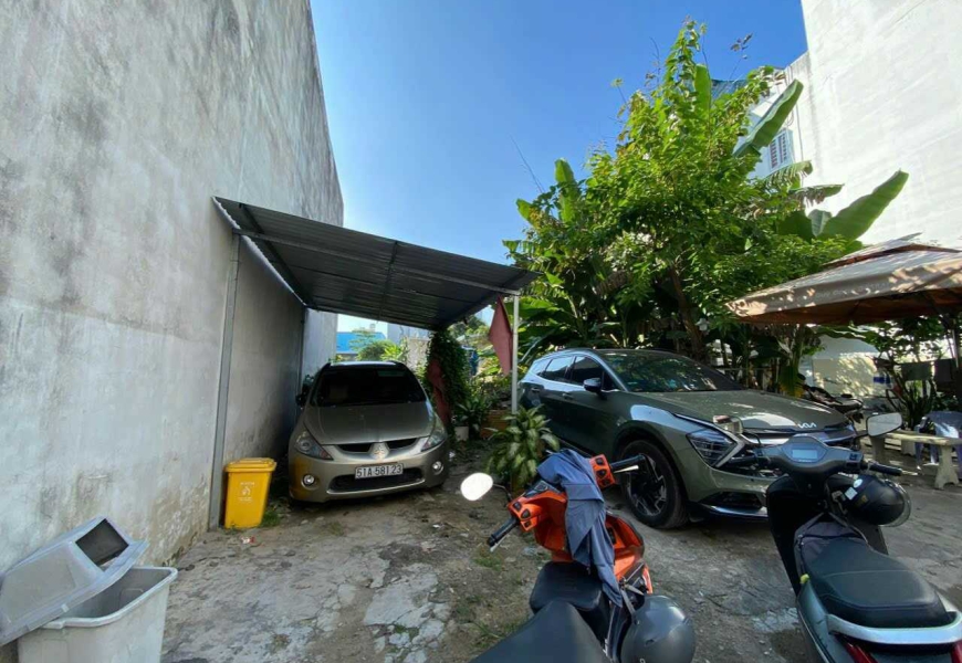Ngộp NH bán gấp..giảm 3tỷ..giá mới chỉ 5.9tỷ thương lượng   Dt 7.3x17m DTCN 120m2 đường nhựa 10m,sát lê văn lương,xã phước kiểng nhà bè,sát bên phú mỹ hưng Q7