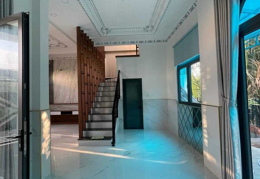 0909227199 BIỆT THỰ MINI MỚI XÂY: 9M x 10M XD 4 TẦNG- FULL NỘI THẤT - 6.7 TỶ TL- HẺM 7M (xe hơi). - Vị trí: thuộc KDC Hoàng Hoa, đường Nguyễn Bình (tới nhà 50m), Nhơn Đức, Nhà Bè, gần ngã 4 (vòng xoay) Lê văn Lương - Nguyễn Bình