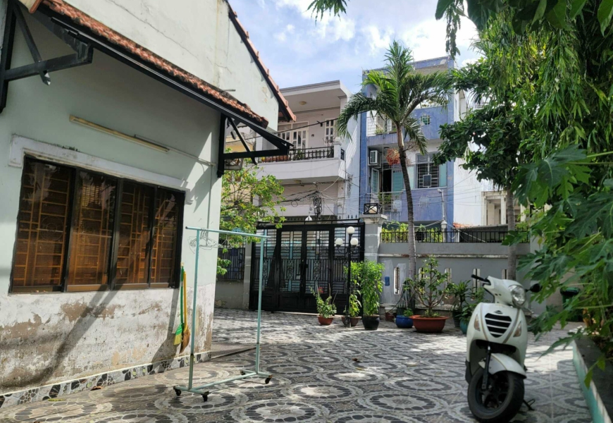 Cần bán nhà 118/ Nguyễn Thị Thập, phường Bình Thuận, quận 7