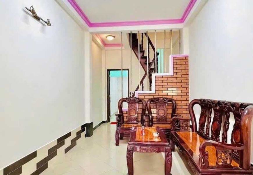 Nhà bán - Hẻm 8m 28/ Lương Văn Can P15 Q.8