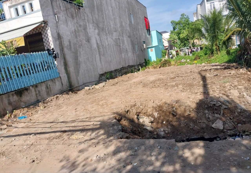 Bán Lô Đất 181m1 Thổ Cư Hẻm 8m Đường Phạm Hữu Lầu, Xã Phước Kiển, Nhà Bè