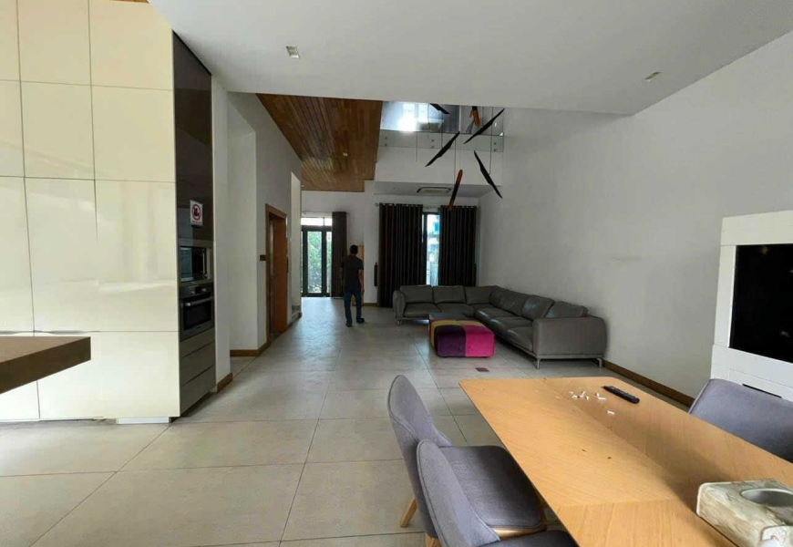 BÁN BIỆT THỰ 14 ĐƯỜNG SỐ 8, KHU HIM LAM, TÂN HƯNG, QUẬN 7