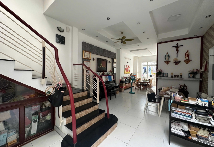 Bán nhà MT Đường số khu Nam Long Trần Trọng Cung,Q7