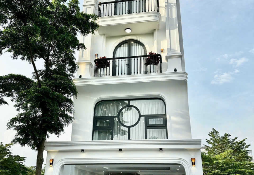 SIÊU PHẨM 9,5 tỷ (Thương Lượng) - CÓ CHỪA Ô LẮP THANG MÁY LỚN (1,5m x 1,5m)