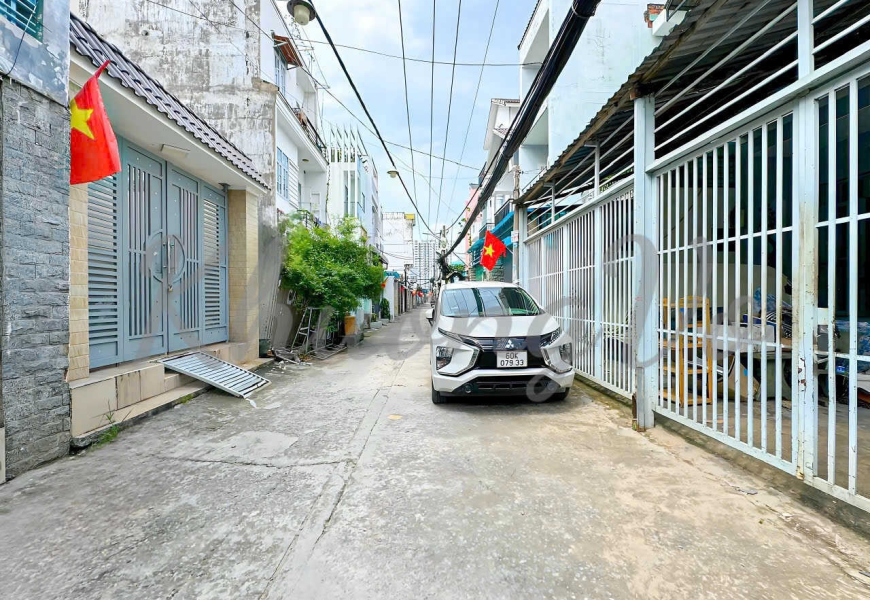 0914020039 EM DUNG Chính chủ Bán nhà hẻm xe hơi, 115/ Phạm Hữu Lầu, P. Phú Mỹ, Q. 07, TP. HCM