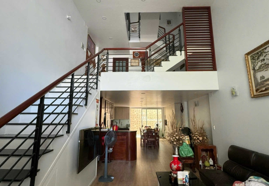 0914020039 EM DUNG Bán nhà mặt tiền đường số Chợ Tân Mỹ Quận 7