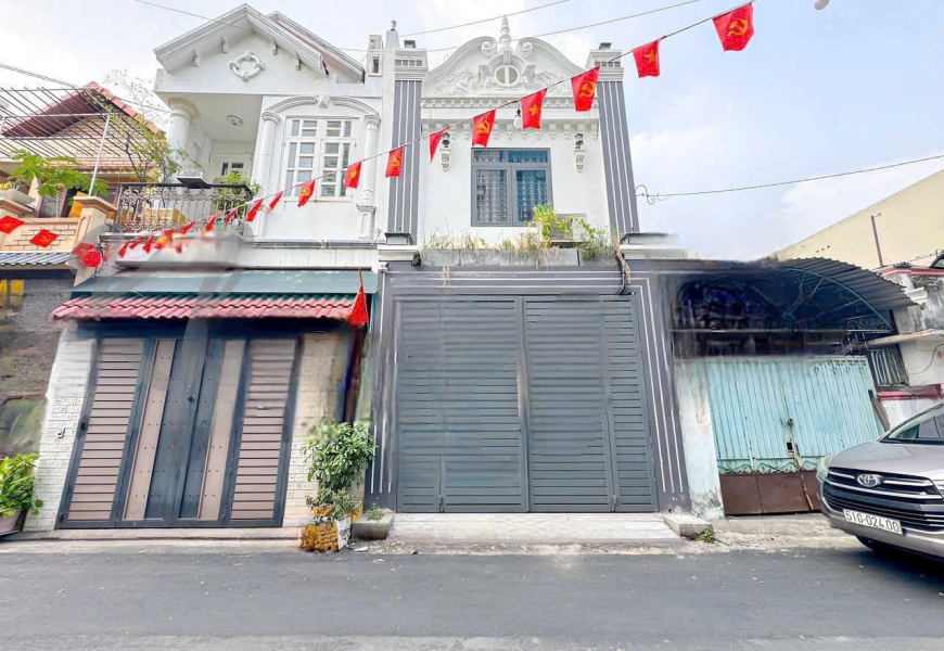 Hàng hót - Bán Nhà Mặt tiền Đường Số Lý Phục Man, P.Bình Thuận, Quận 7 - 4,3m x 21m - 5TỶ3 (có hđ thuê 17tr/th)
