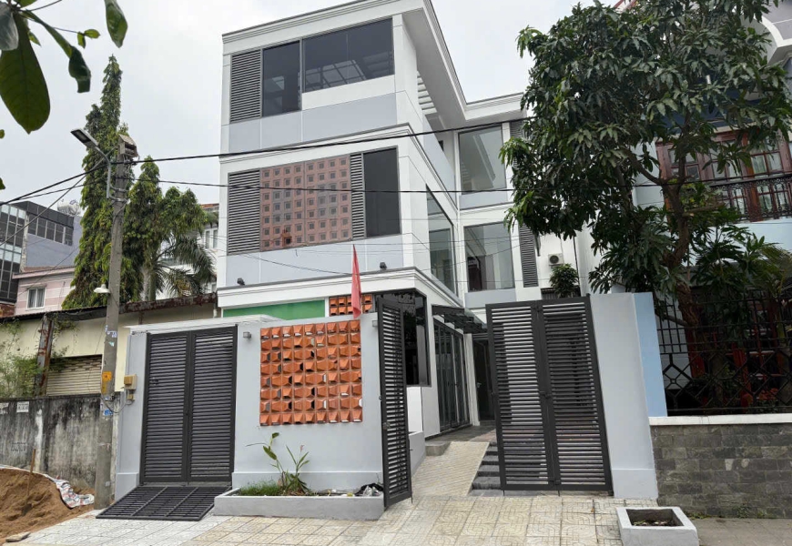 0909227199 Biệt Thự giá tốt nhất liền kề Phú Mỹ Hưng , ngay cầu Phú Mỹ - thích hợp ở đầu tư