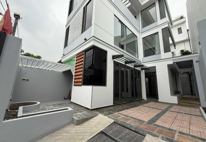 0909227199 Biệt Thự giá tốt nhất liền kề Phú Mỹ Hưng , ngay cầu Phú Mỹ - thích hợp ở đầu tư