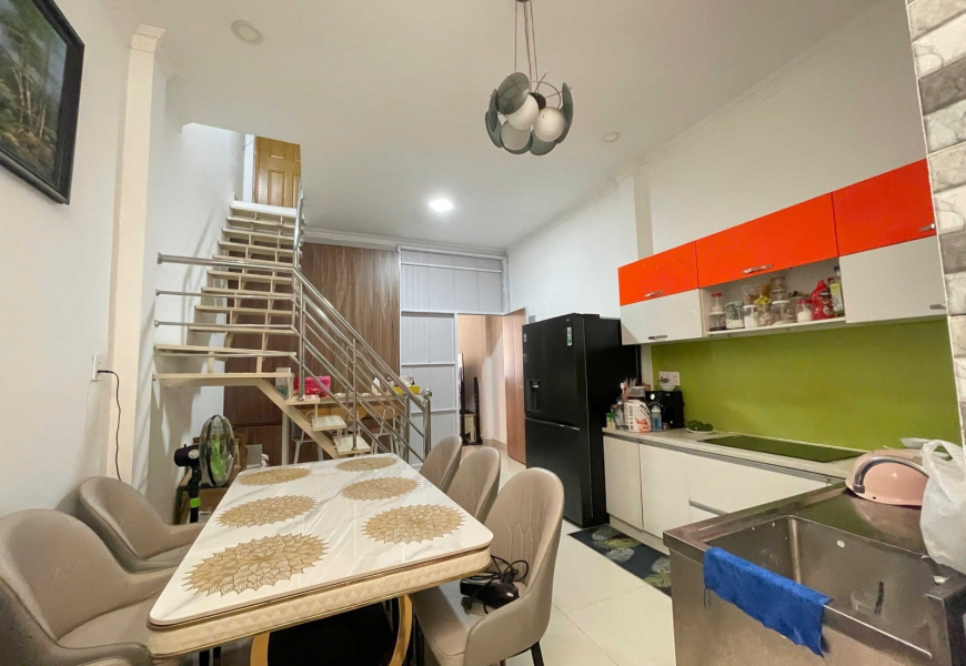 Bán Nhà Hẻm 8m KDC Kiều Đàm,P.Tân Hưng.Quận 7
