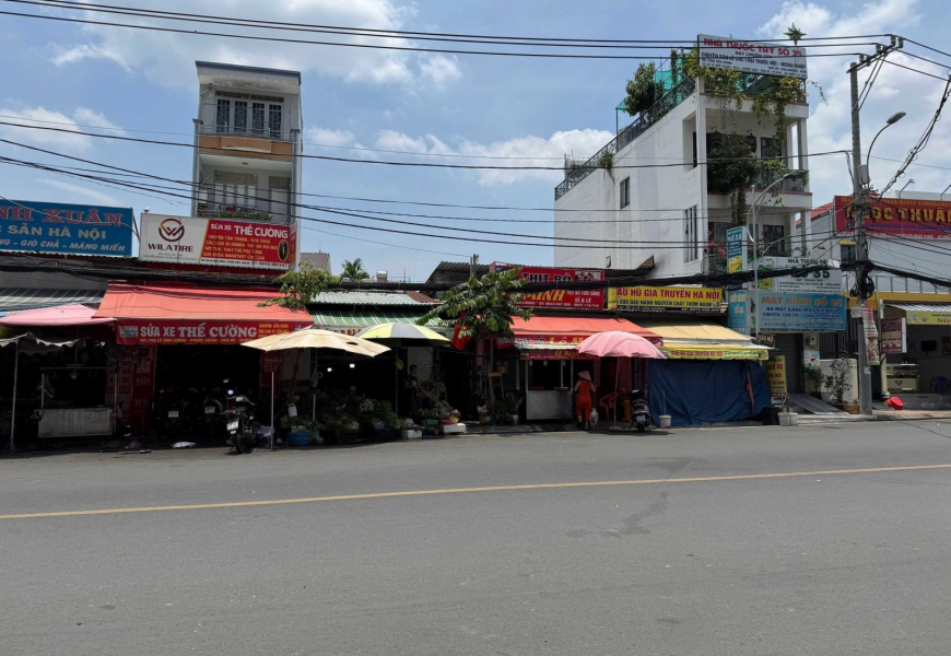 Bán nhà cấp 4 MT đường Lê văn lương,Phước kiểng,sát bên Phú Mỹ Hưng 