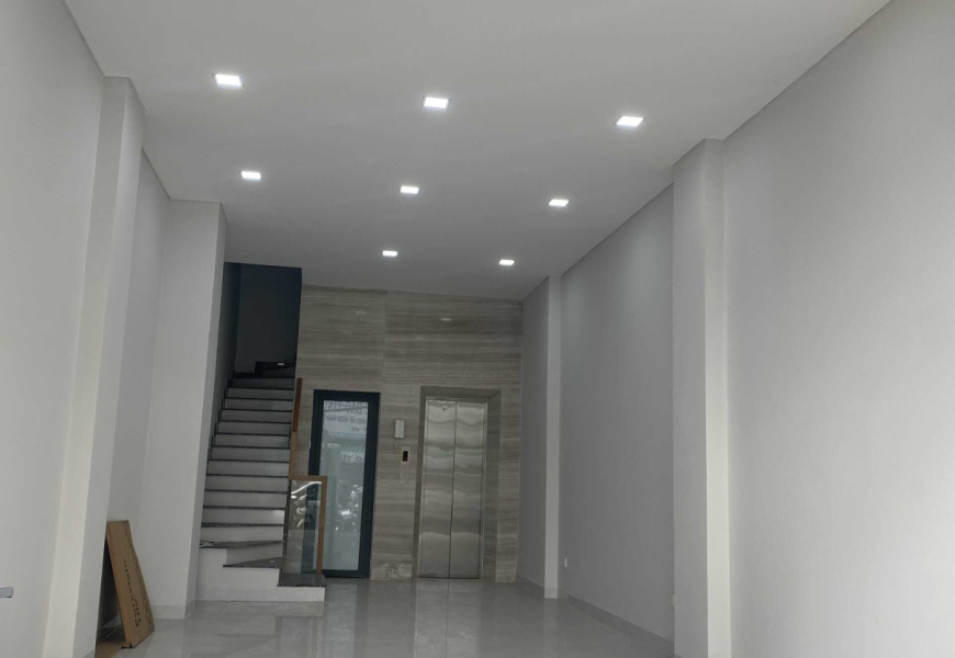 Hiếm bán.. Bán nhà đường Tân Mỹ Q7 Ngay Mặt Chợ Tân Mỹ kế Phú Mỹ Hưng - Quận 7