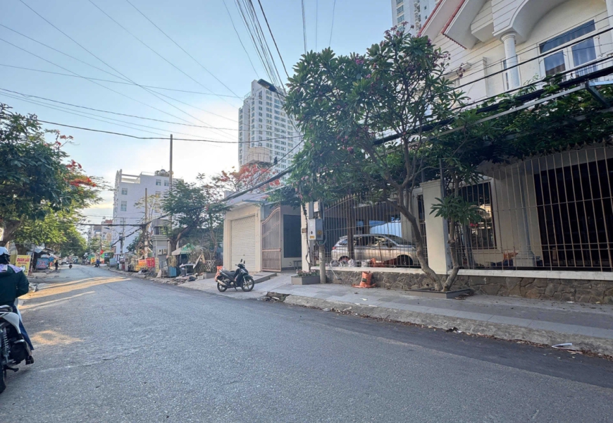 0909227199 Giảm 3 tỷ bán gấp..còn 21 tỷ bớt Lộc Bán biệt thự mặt tiền đường Trần thị liền,xã Phước kiểng,sát bên Phú Mỹ Hưng Q7