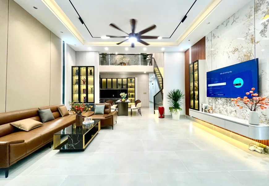 NHÀ ĐẸP XANH MÁT NHƯ RESORT - CHỈ 7,265 TỶ HUỲNH TẤN PHÁT- GIÁP QUẬN 7