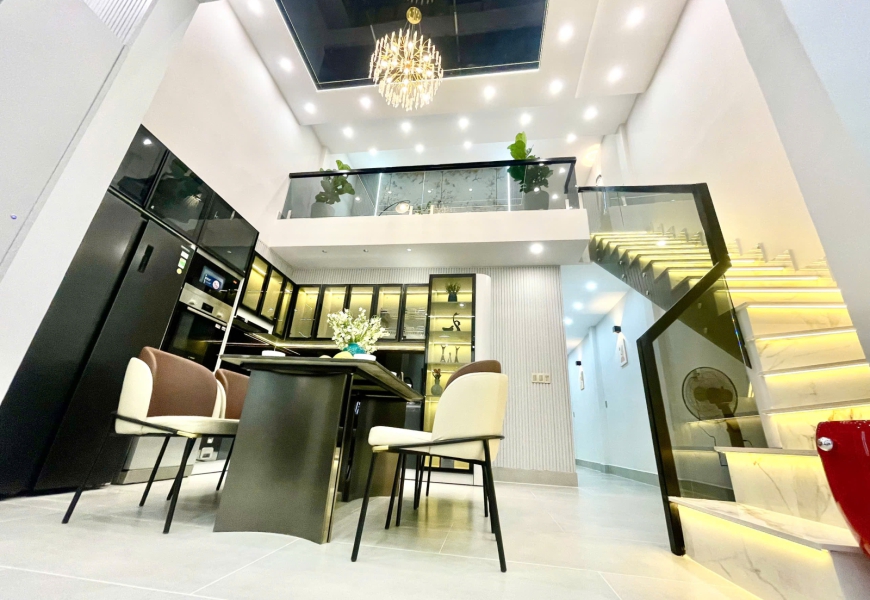NHÀ ĐẸP XANH MÁT NHƯ RESORT - CHỈ 7,265 TỶ HUỲNH TẤN PHÁT- GIÁP QUẬN 7