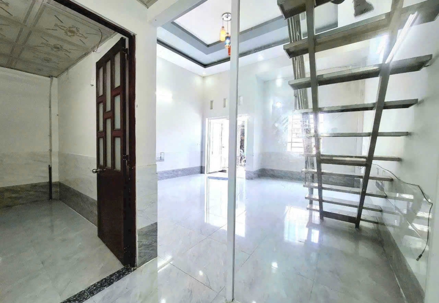 Bán nhà hẻm 2873 Huỳnh tấn phát nhà bè 