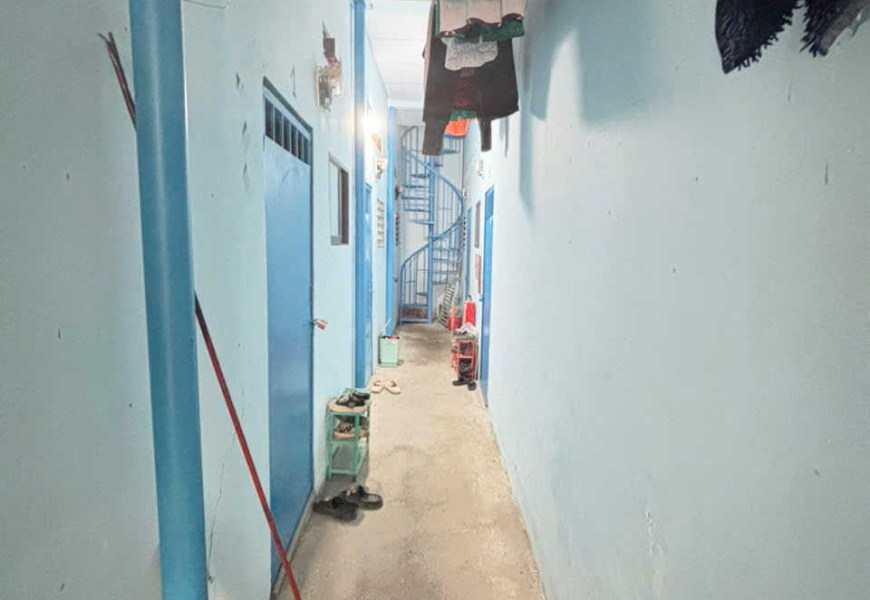 giá rẻ nhất quận 7 chỉ 9 tỷ 960 triệu (TL ) Bán nhà HXH Bùi Văn Ba ,quận 7 -cạnh khu chế xuất Tân thuận.cách quân 4,quận 1 chỉ 8phut xe máy nha .cách 200 m đầy đủ tiện ích