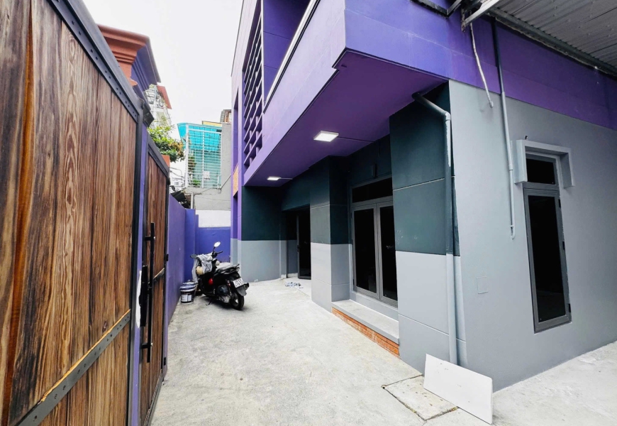 Cho Thuê Nhà Hẻm Xe Hơi Đường Số Lý Phục Man - Quận 7