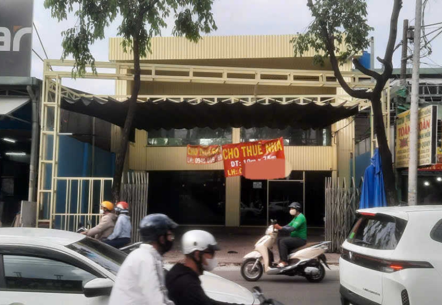Cho Thuê Nhà Mặt Tiền Đường Phạm Hùng, Kế Bên ngã 4 Nguyễn Văn Linh, Bình Chánh