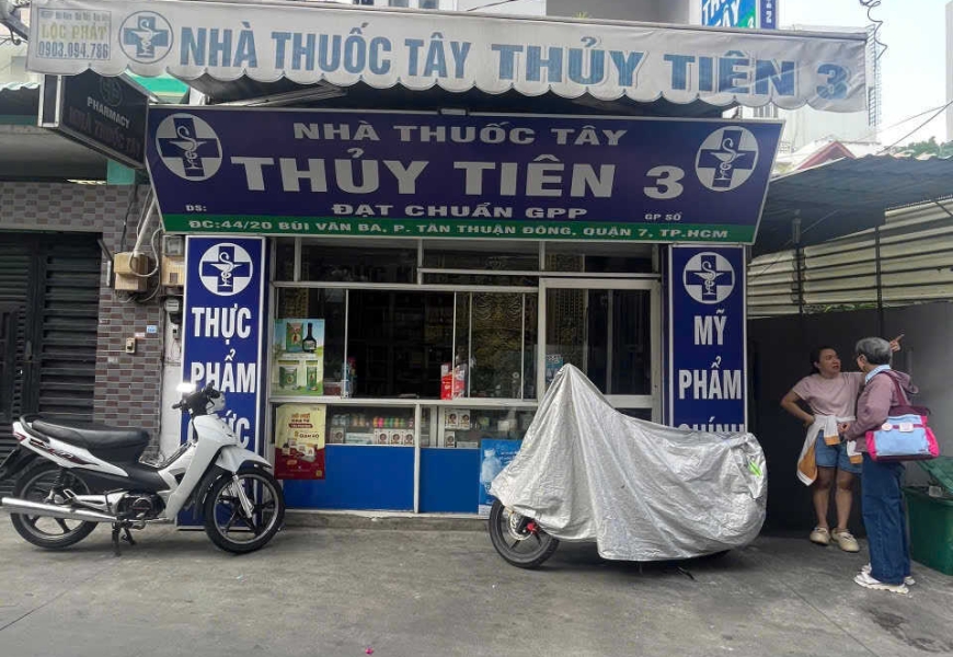 Bán gấp nhà hẻm xe hơi đỗ cửa, vị trí đắc địa đường Bùi Văn Ba, P. Tân Thuận Đông kề bên KCX Tân Thuận, Quận 7