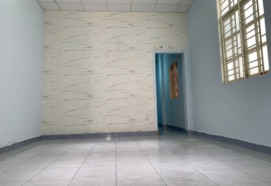 BÁN NHÀ HẺM XE HƠI  BÙI VĂN BA, P. TÂN THUẬN, TP.HCM