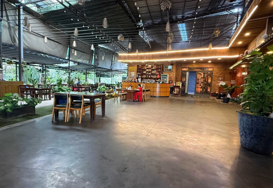 CHO THUÊ 1 phần-400m2 hoặc Nguyên nhà hàng CHO THUÊ HẦM RƯỢU – NHÀ HÀNG CAO CẤP HẢI YẾN đường 15B,phú Mỹ, Q7