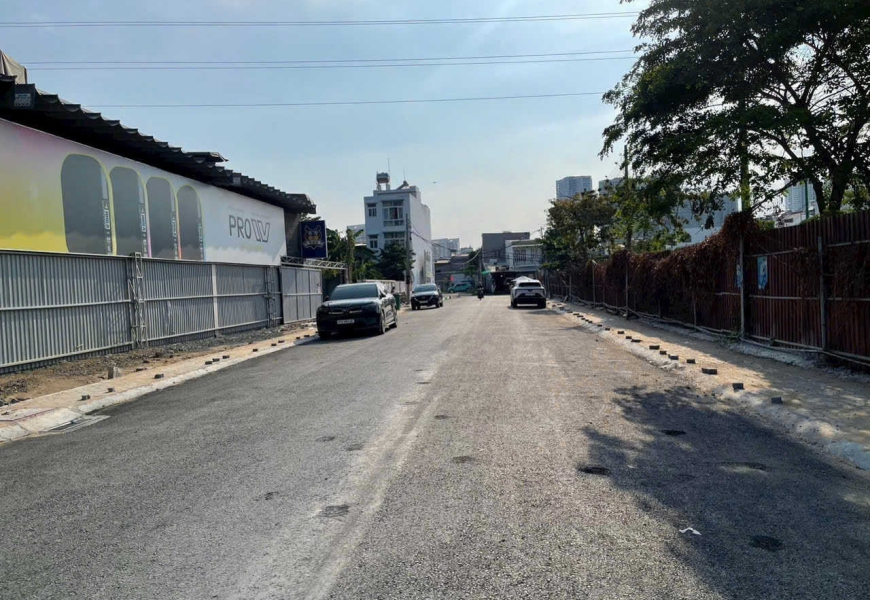 BÁN ĐẤT GẦN CHỢ PHÚ THUẬN – QUẬN 7 