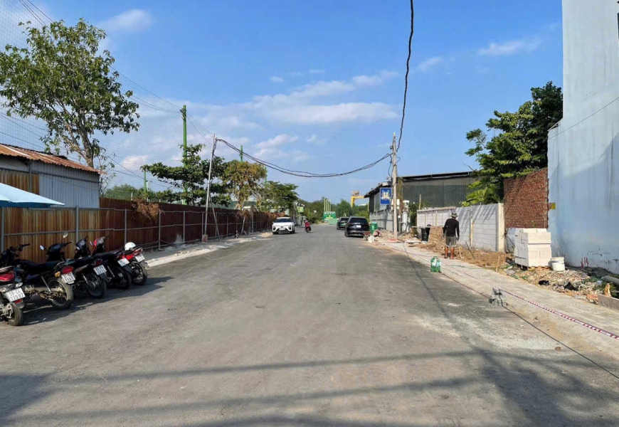 BÁN ĐẤT GẦN CHỢ PHÚ THUẬN – QUẬN 7 