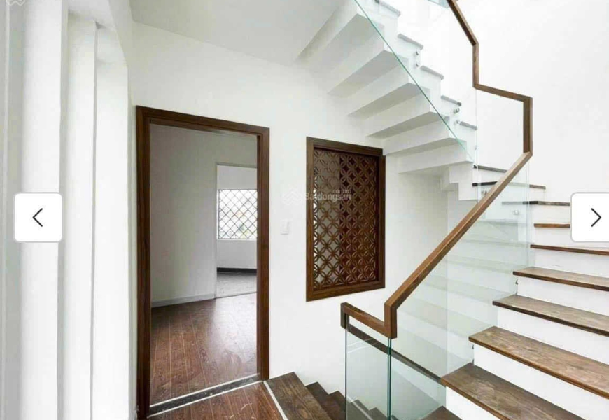 Bán nhà Góc 2MT hẻm xe hơi huỳnh tấn phát