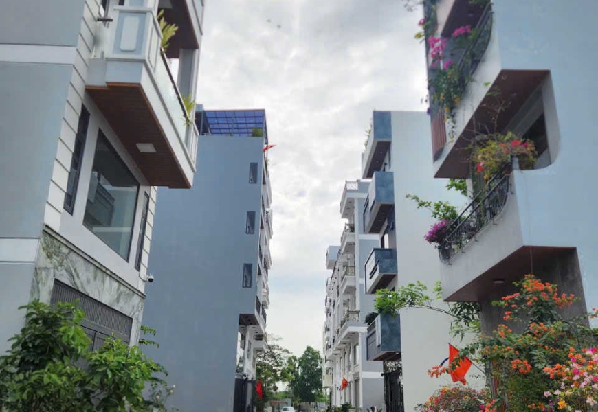 Mở bán 5 lô..có giá tốt cho đầu tư Bán 5 lô đất hẻm 8m hoàng quốc việt 