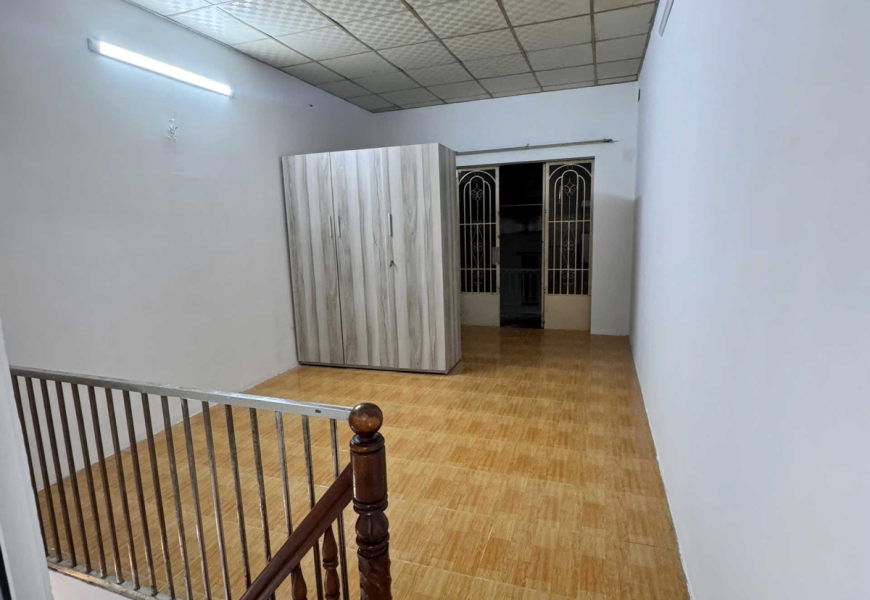 Cho thuê nhà nguyên căn hẻm Tân Mỹ , tân thuận tây
