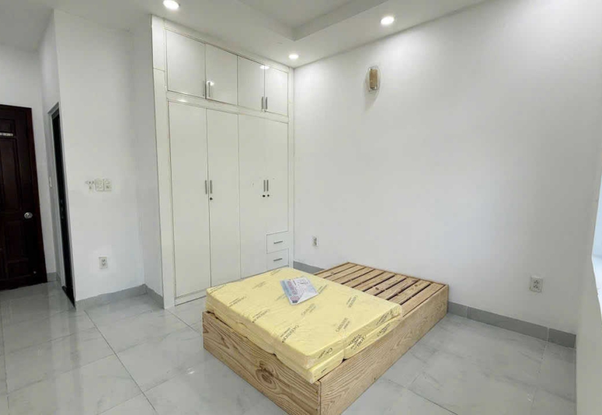 Nhà thuê (Quận 7) - 502/11/4 Huỳnh Tấn Phát, Q.7