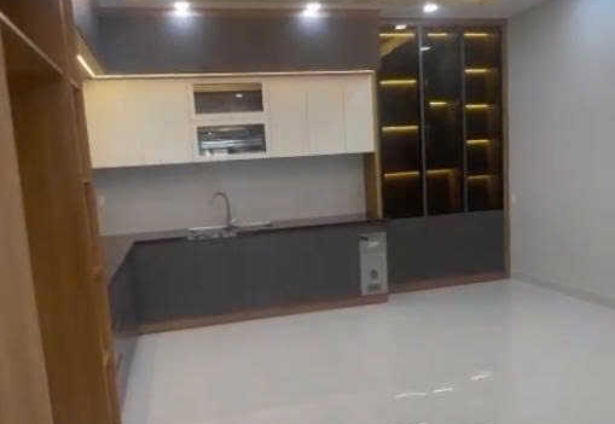 Cho thuê nhà mặt tiền Huỳnh tấn phát, q7