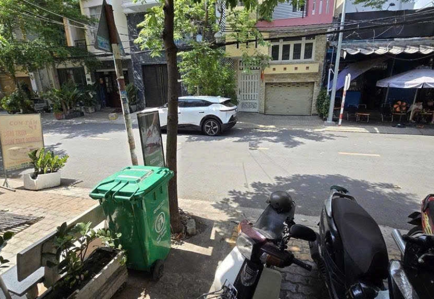 Cho thuê mặt bằng tiền đường số 85, P.Tân Quy