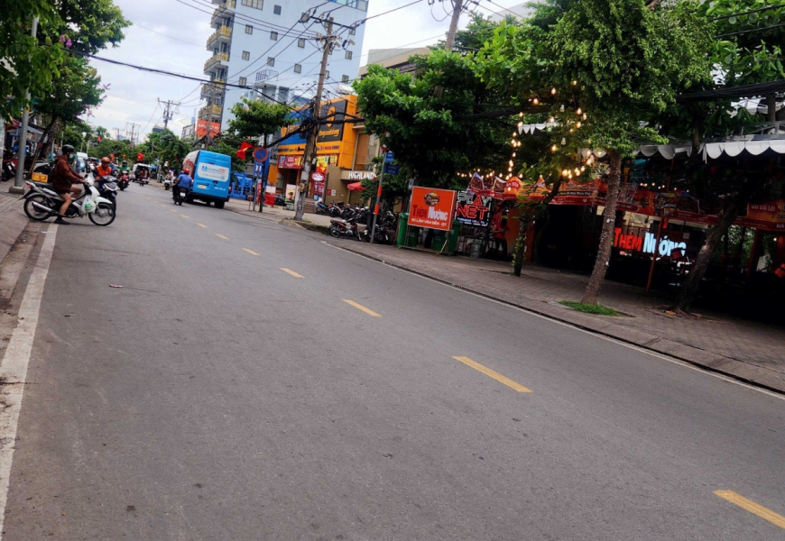CHO THUÊ NHÀ MT KINH DOANH ĐA NGÀNH NGHỀ  LÂM VĂN BỀN 