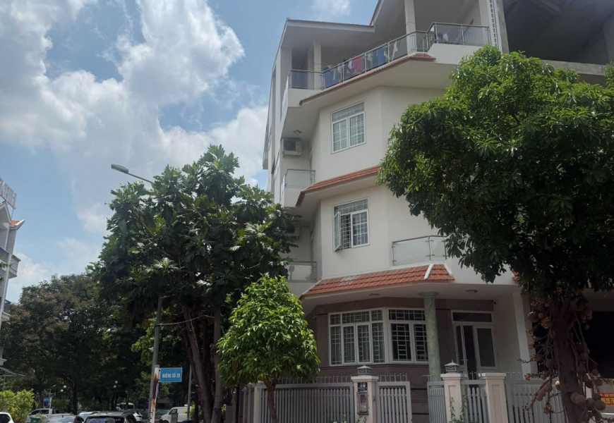 Cho thuê căn gốc HimLam Nguyễn Thị Thập: View công viên, trường học, phong thuỷ đỉnh cao